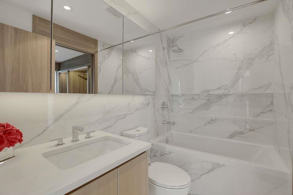 listing image 1107109981932580852