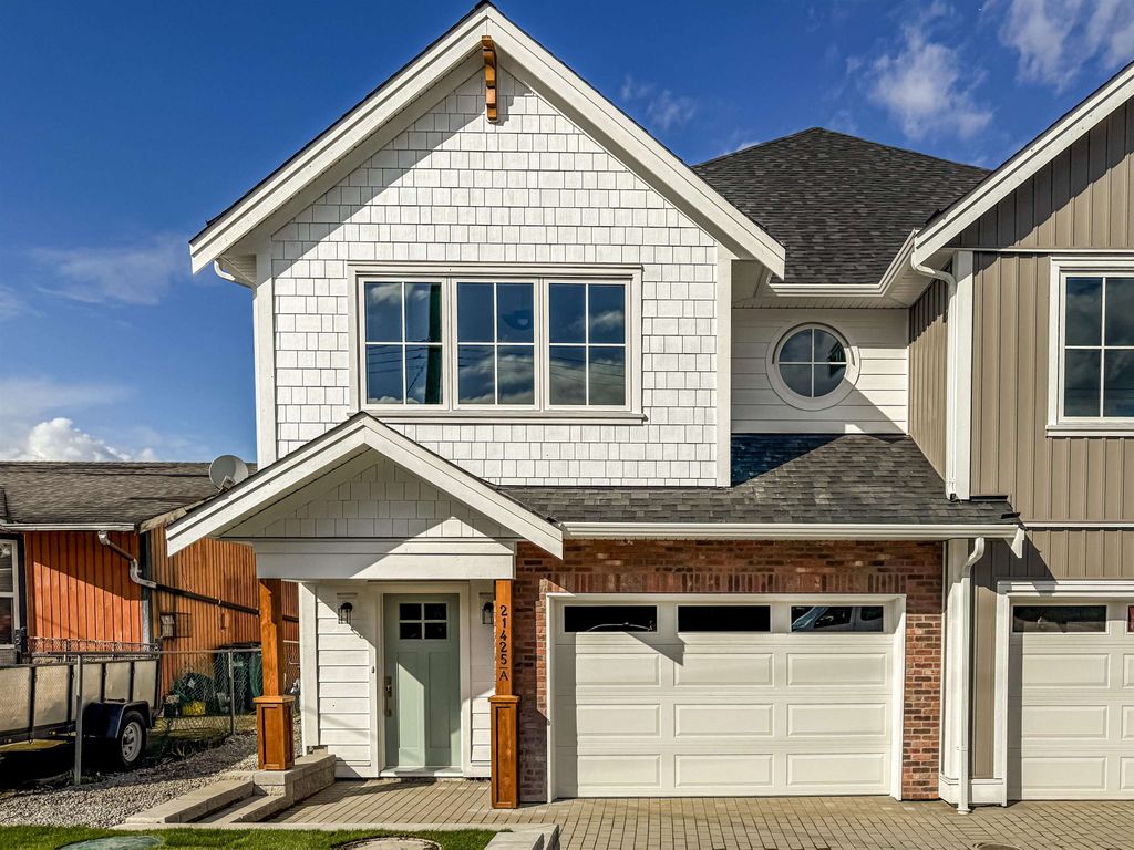 Photo of 21425 121 Avenue #A, Maple Ridge, BC V2X 3S5 (MLS # R3111429)