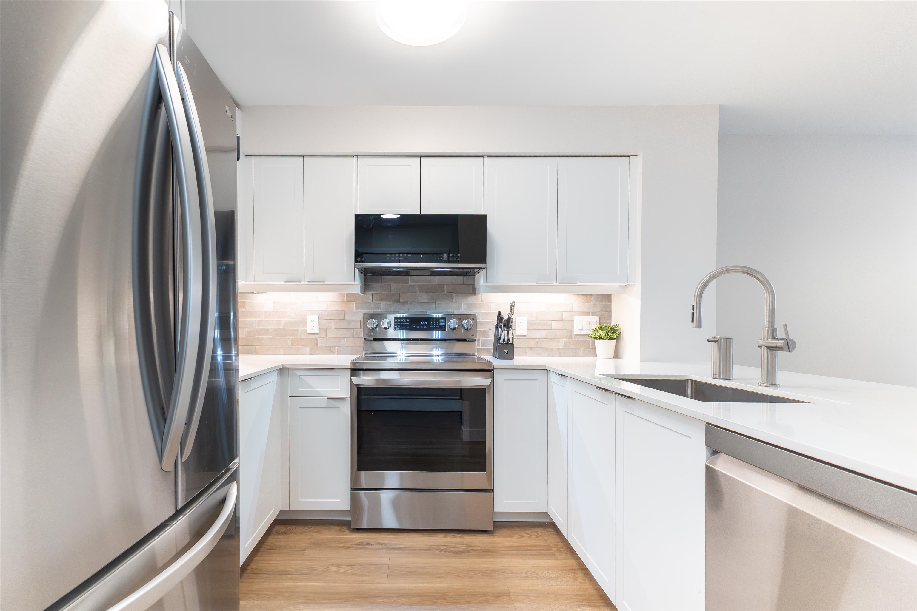 808 Sangster Place 210