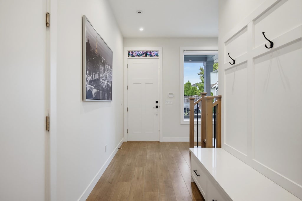 Photo of 20044 73 Avenue, Langley, BC V2Y 3G5 (MLS # R3162906)