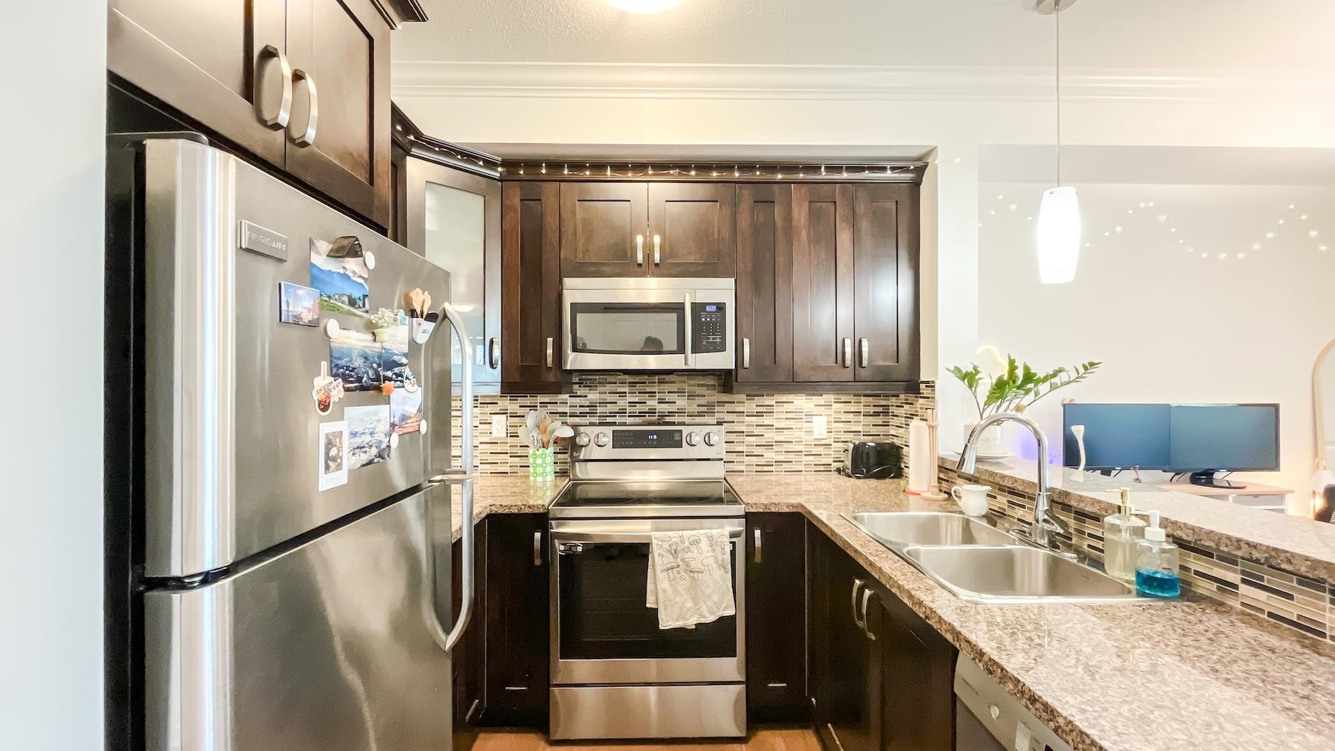 13897 Fraser Highway 301