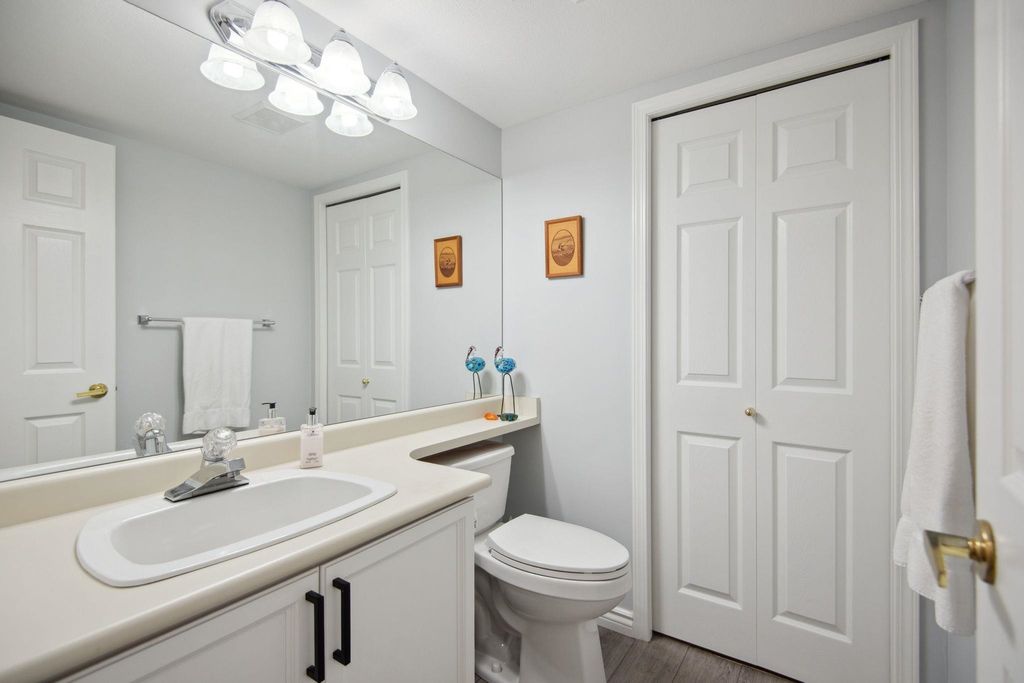 listing image 1102792696429485270