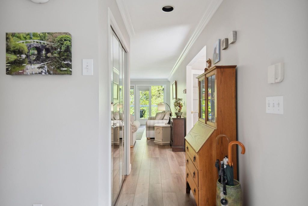 listing image 1108052370164531702