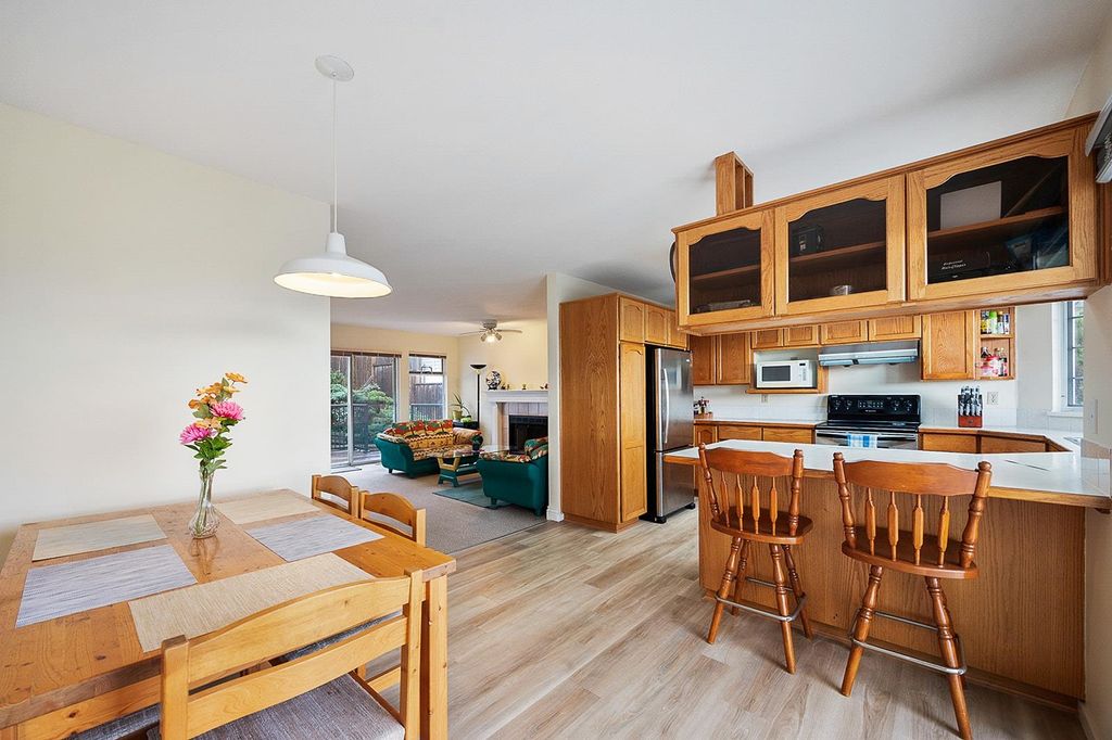 listing image 1104266535322387311