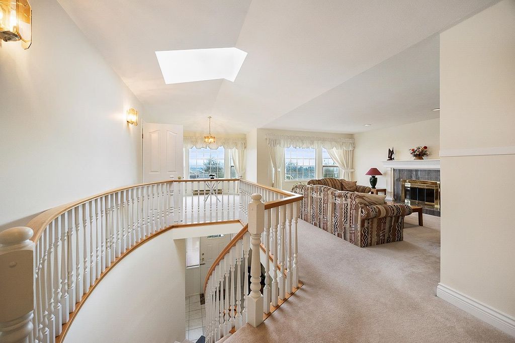 listing image 1101034821441538700