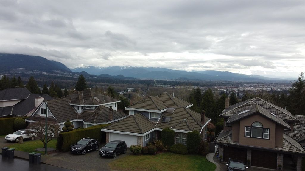 listing image 1102342840195859753