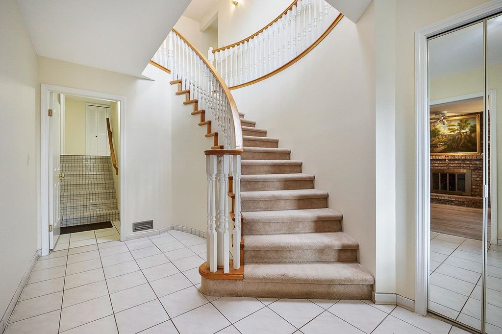listing image 1109183949506227232