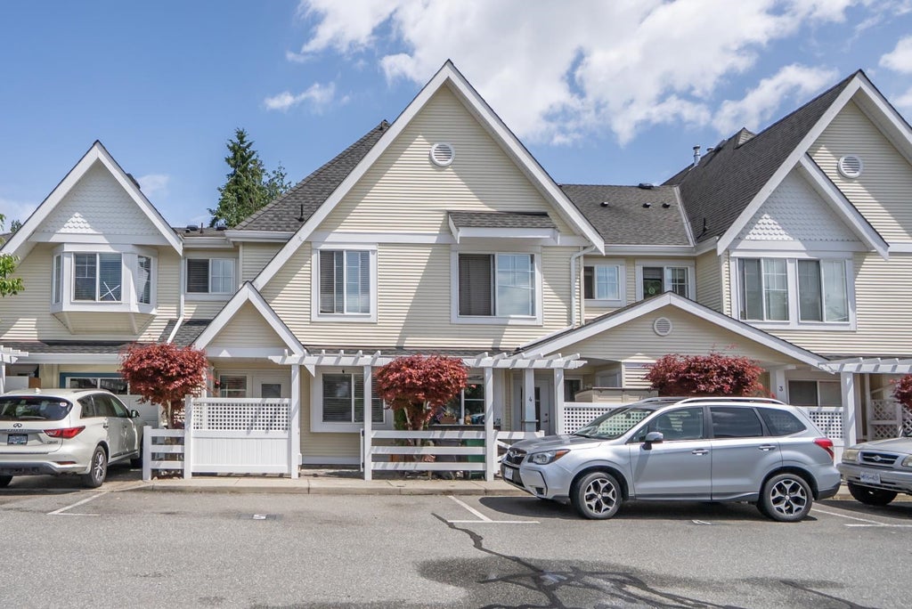 Photo of 23575 119 Avenue #5, Maple Ridge, BC V4R 2P4 (MLS # R3148710)