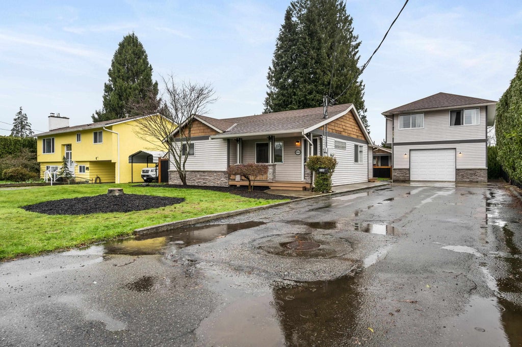 Photo of 9566 Coote Street, Chilliwack, BC V2P 6B3 (MLS # R3132292)