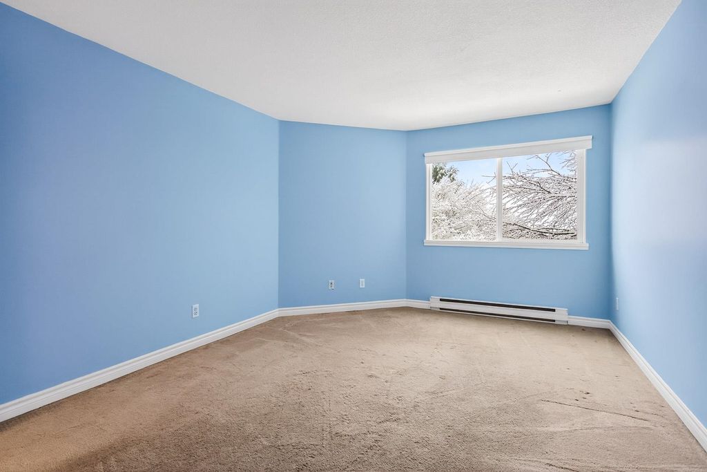 listing image 1100912079567565274