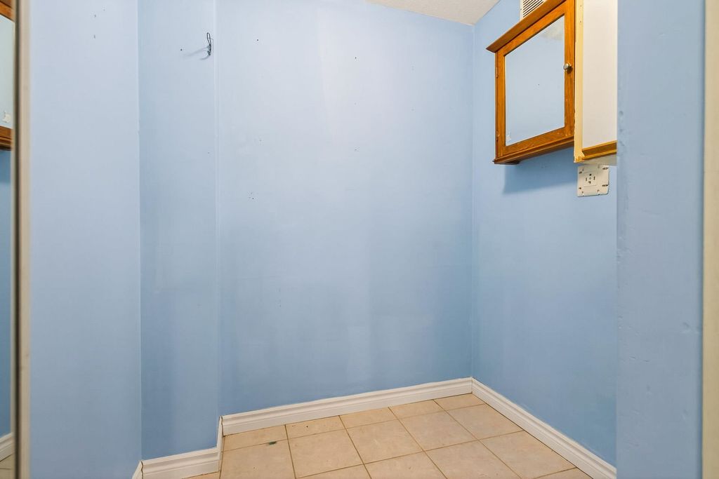 listing image 1101809510775253089