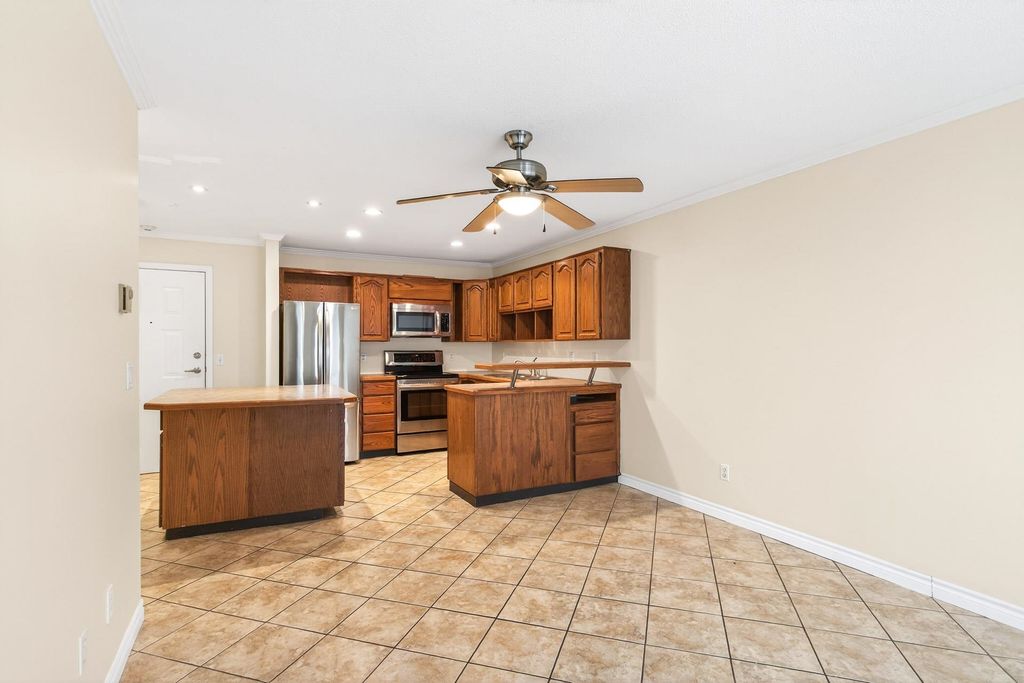 listing image 1109129278272320792