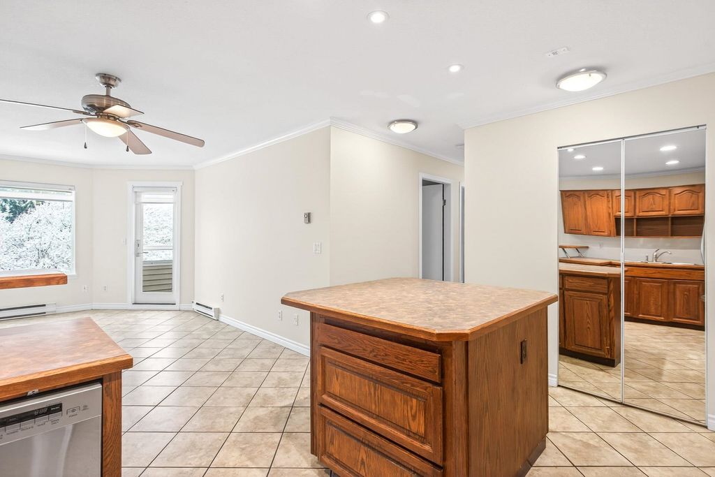 listing image 1109783874648105561