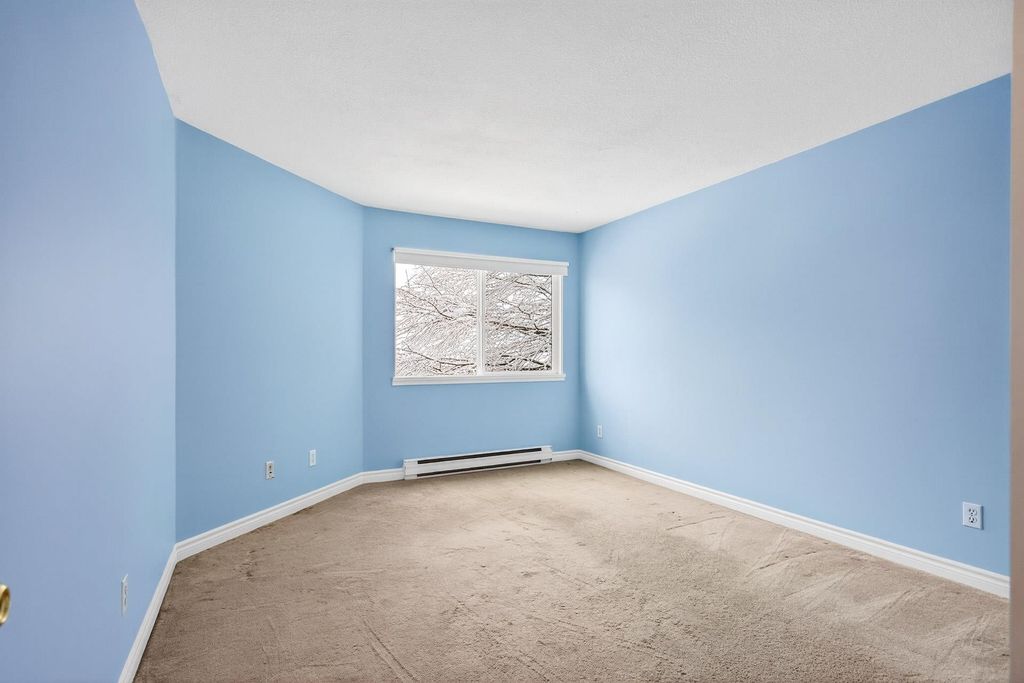 listing image 1100682513037285797
