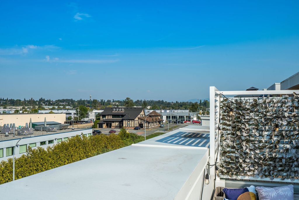 listing image 1108282123945873722