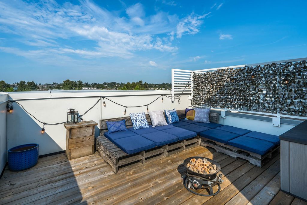 listing image 1103793635959583314