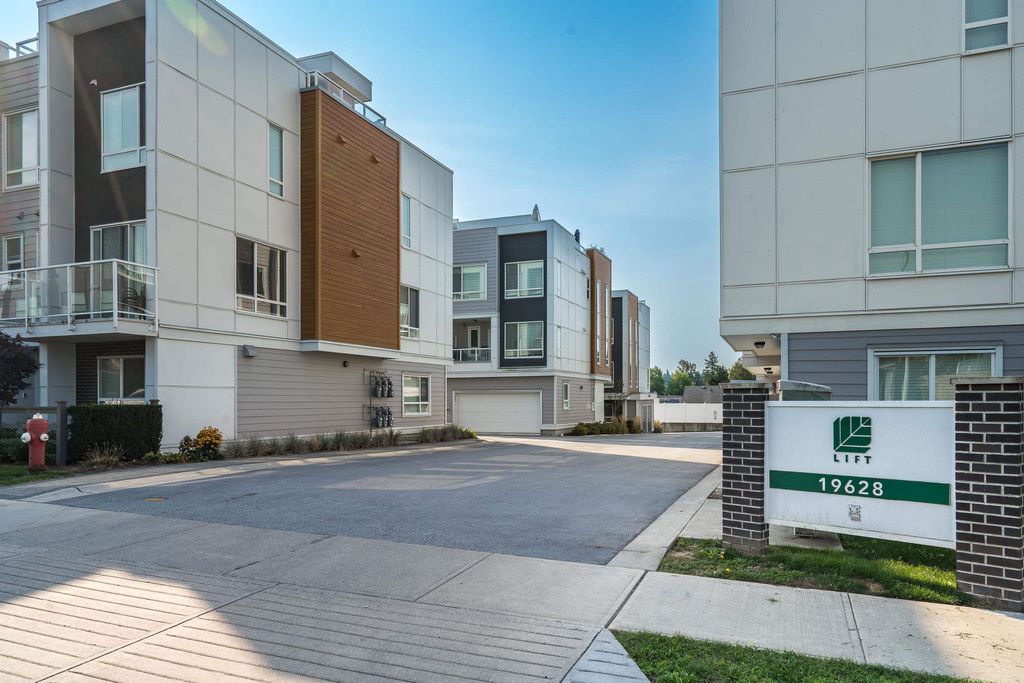 listing image 1106353702666848139