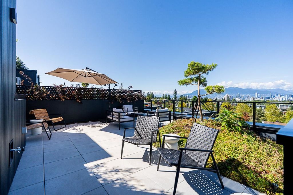 listing image 1104711648503488471