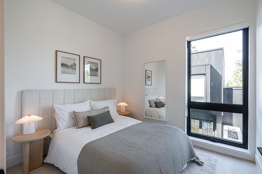 listing image 1101156154020718233