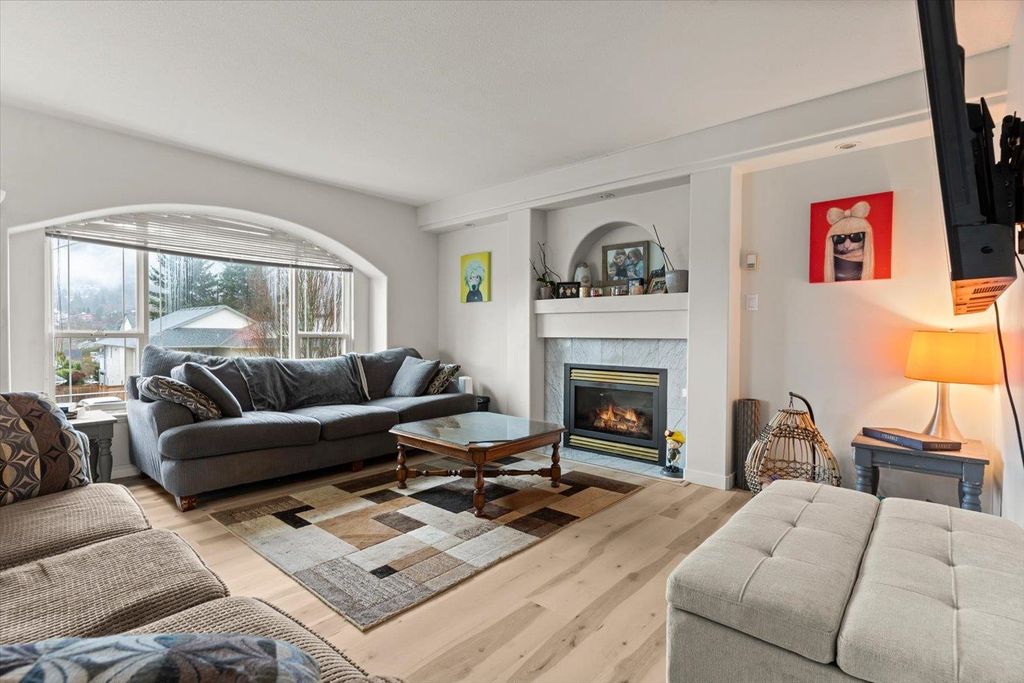 Photo of 5635 Viewpoint Place, Chilliwack, BC V2R 3Y4 (MLS # R3148497)