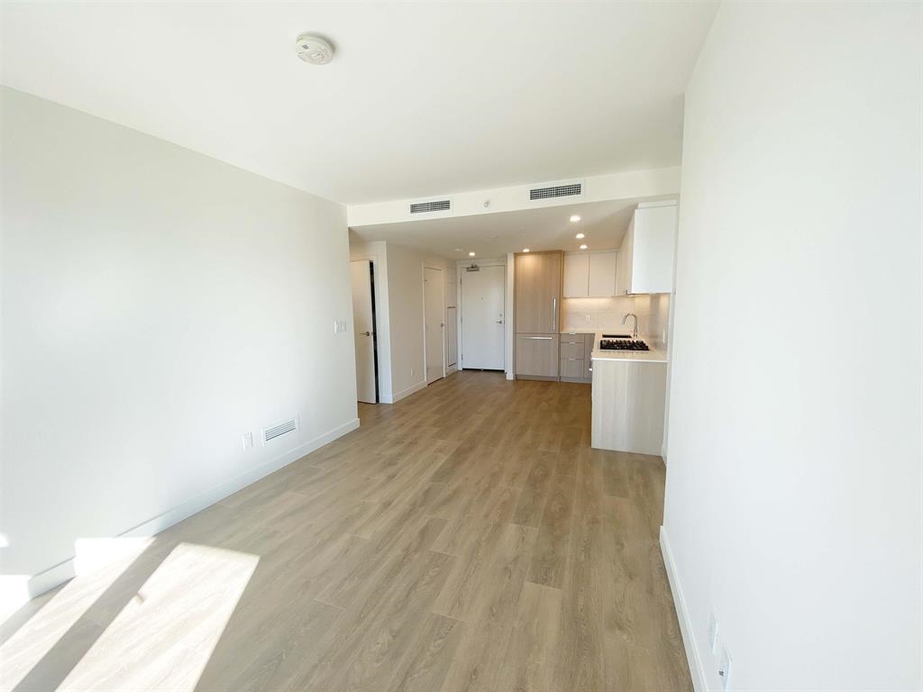 318 Alderson Avenue 1008