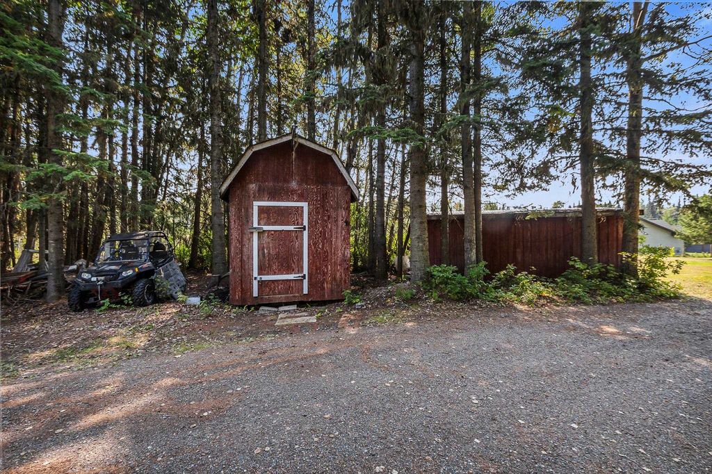 listing image 1100287488363827437