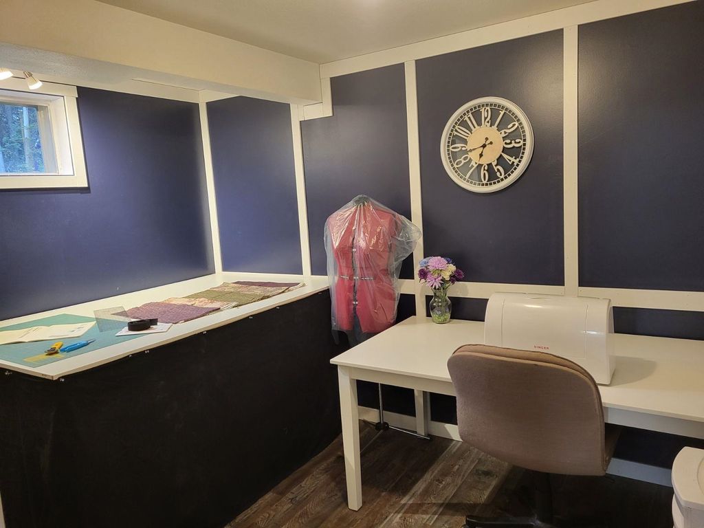 listing image 1109143739934194432