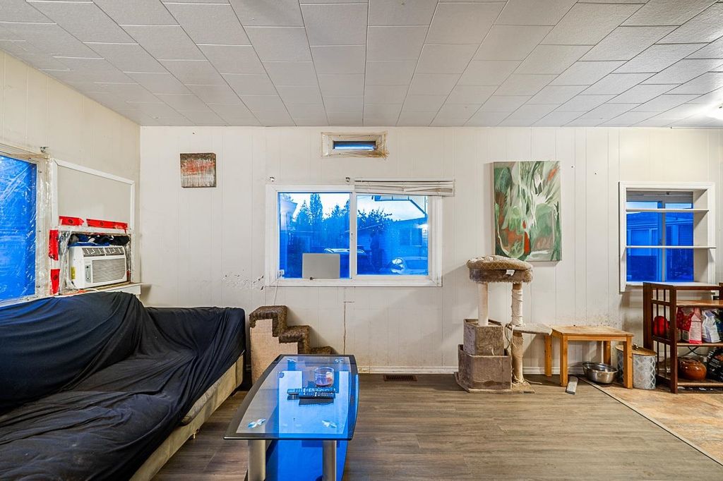 listing image 1108674237823492822