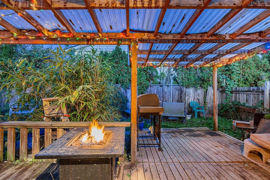 listing image 1105646375336501919