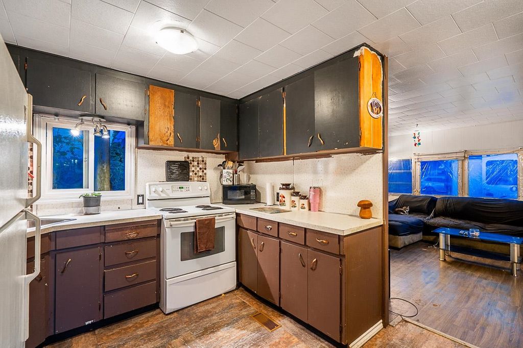 listing image 1103248797186218192