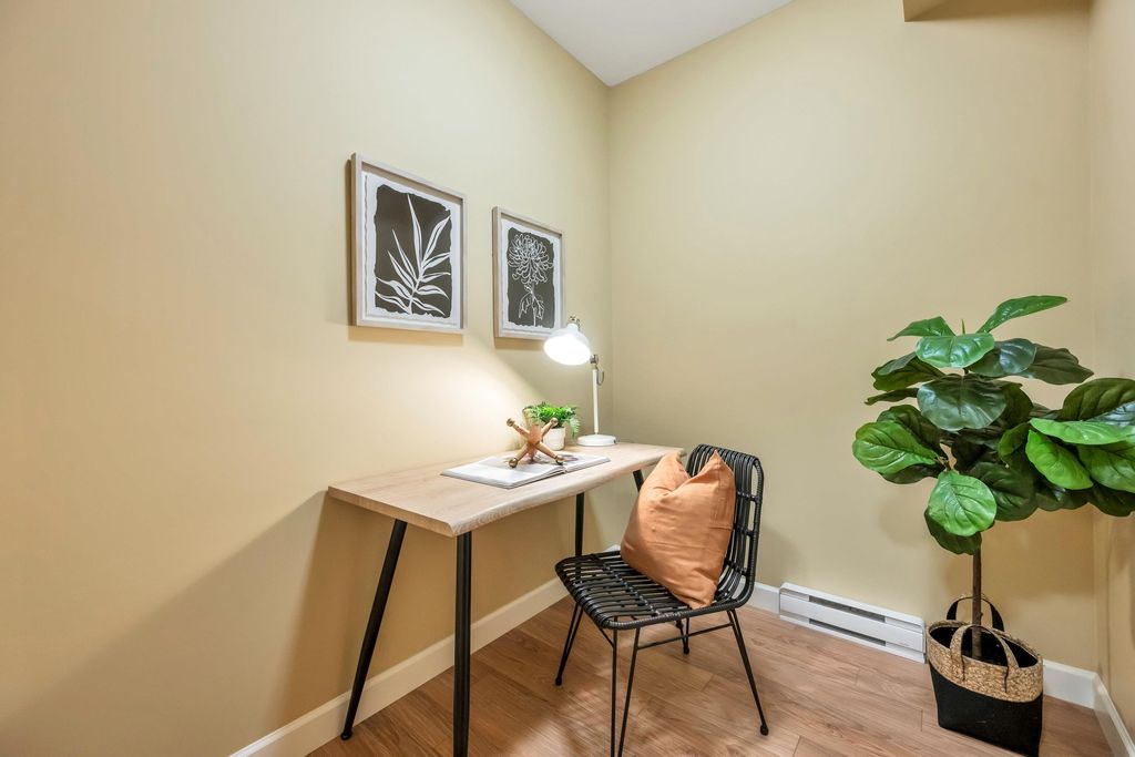 listing image 1100710606982360006