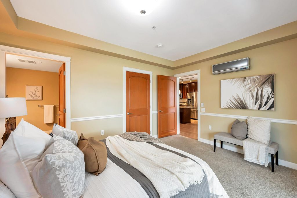 listing image 1108093715678142254