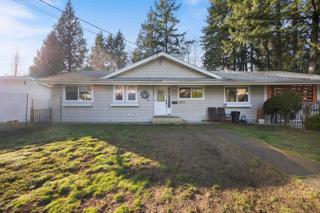 Photo of 12037 208 Street, Maple Ridge, BC V2X 4W9 (MLS # R3177723)