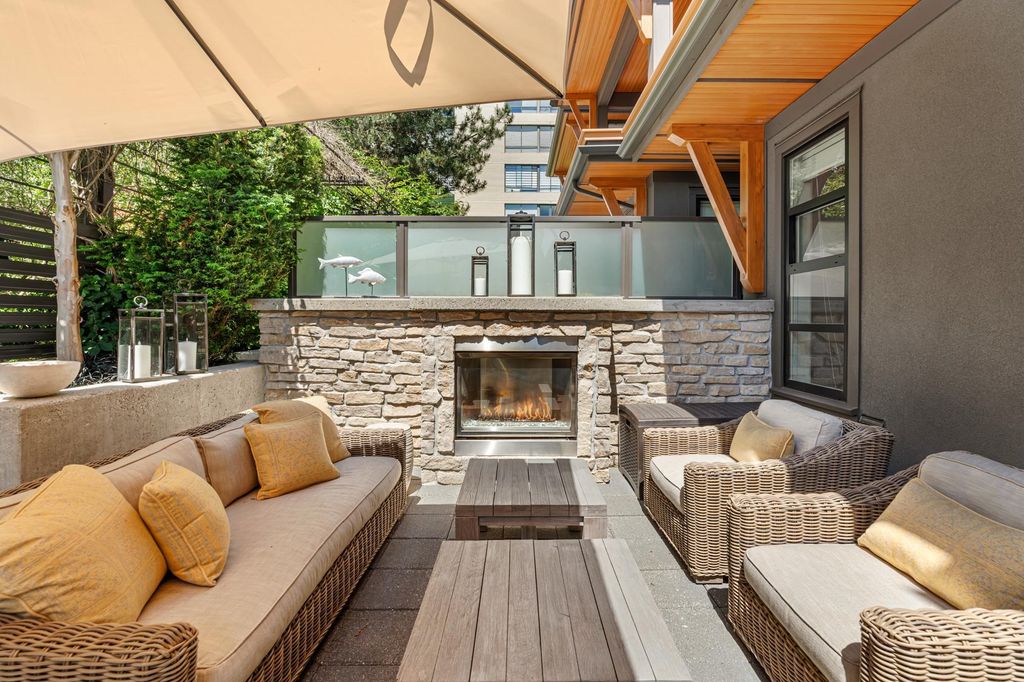 listing image 1107334883708002427