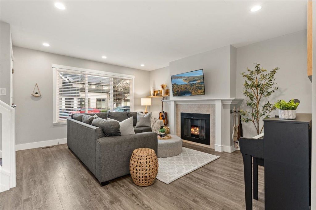 Photo of 9204 Mcbride Street, Langley, BC V1M 2R7 (MLS # R3114815)