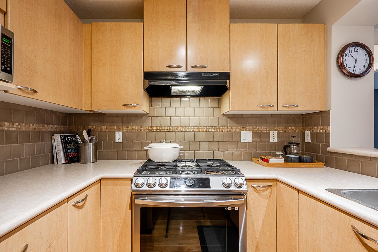 2958 Silver Springs Boulevard 211