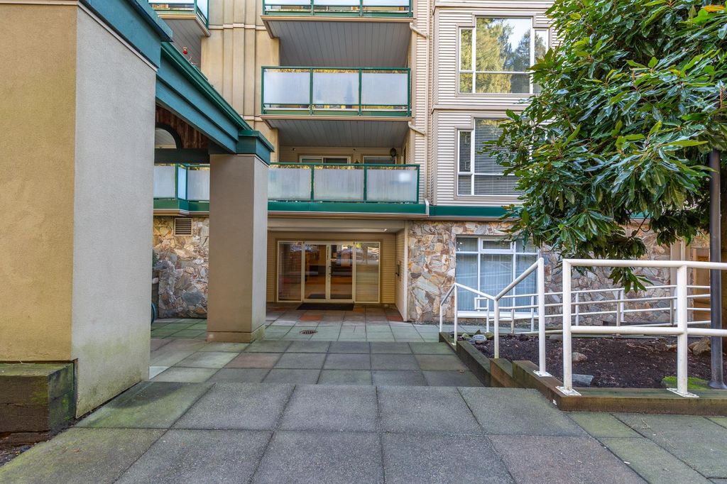 Photo of 19142 122 Avenue #211, Pitt Meadows, BC V3Y 2P9 (MLS # R3087876)