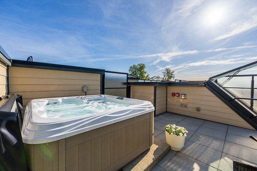 listing image 1103588450767496433