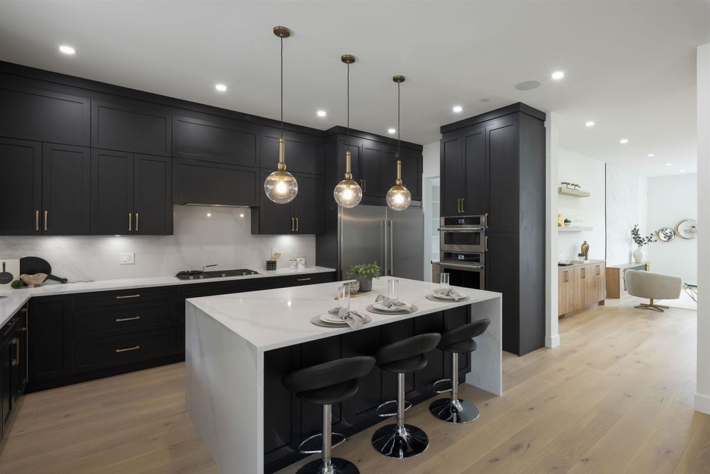 listing image 1107760534674292811