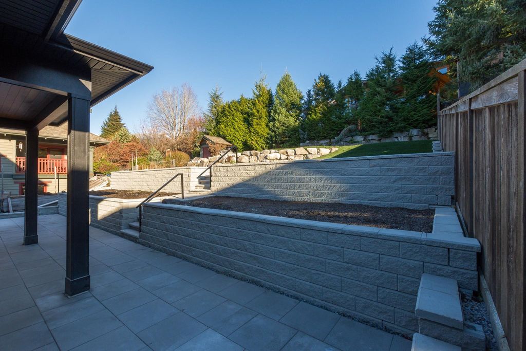 listing image 1104068527459524390