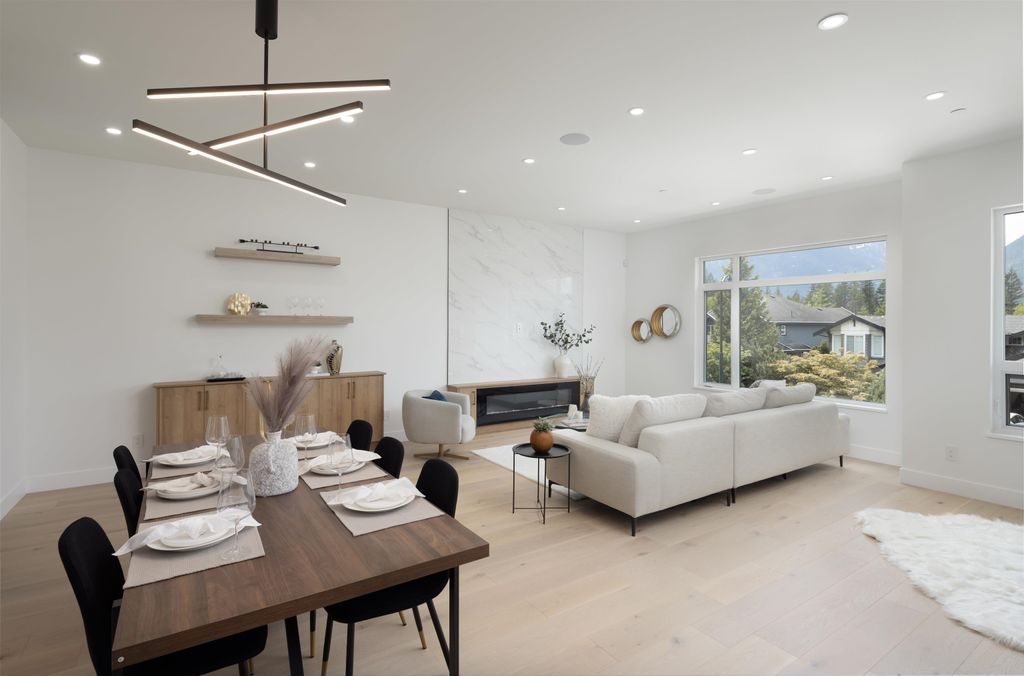 listing image 1109564892579261853