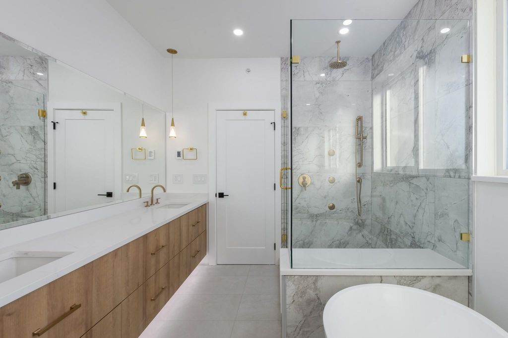 listing image 1108764216150594778