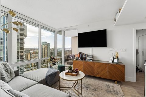 680 Seylynn Crescent 2104 North Vancouver BC V7J 0B5