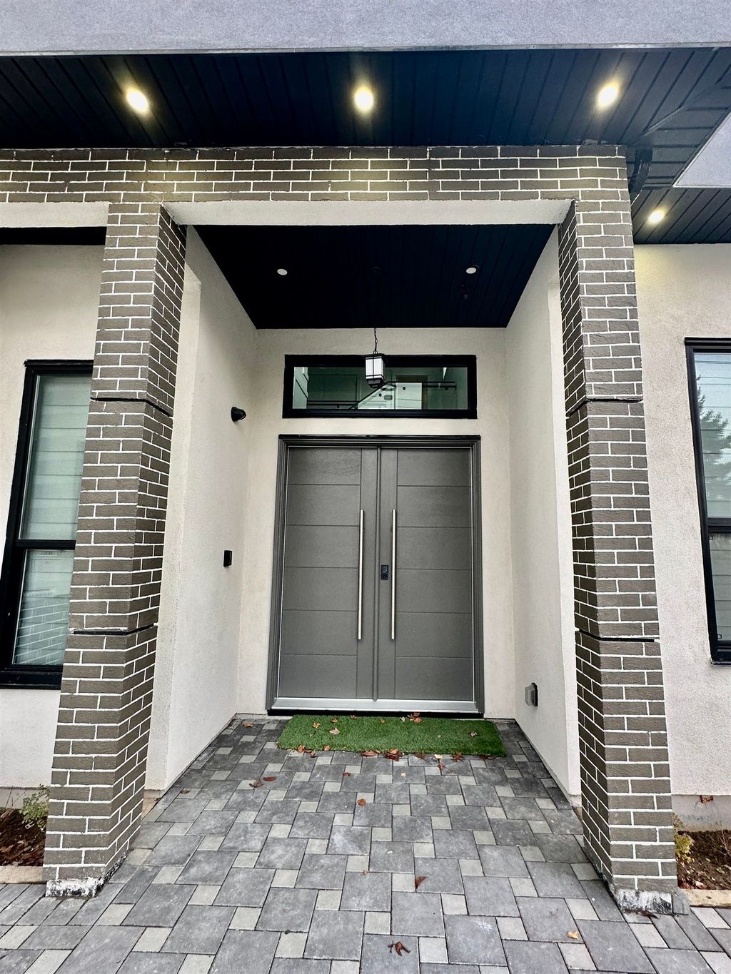 Photo of 12352 96 Avenue, Surrey, BC V3V 1W7 (MLS # R3114718)