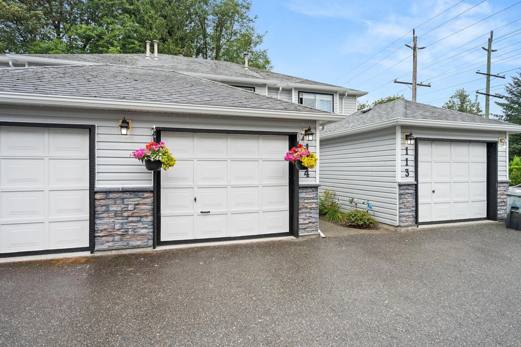 Photo of 9507 208 Street #114, Langley, BC V2Y 3J6 (MLS # R3142551)