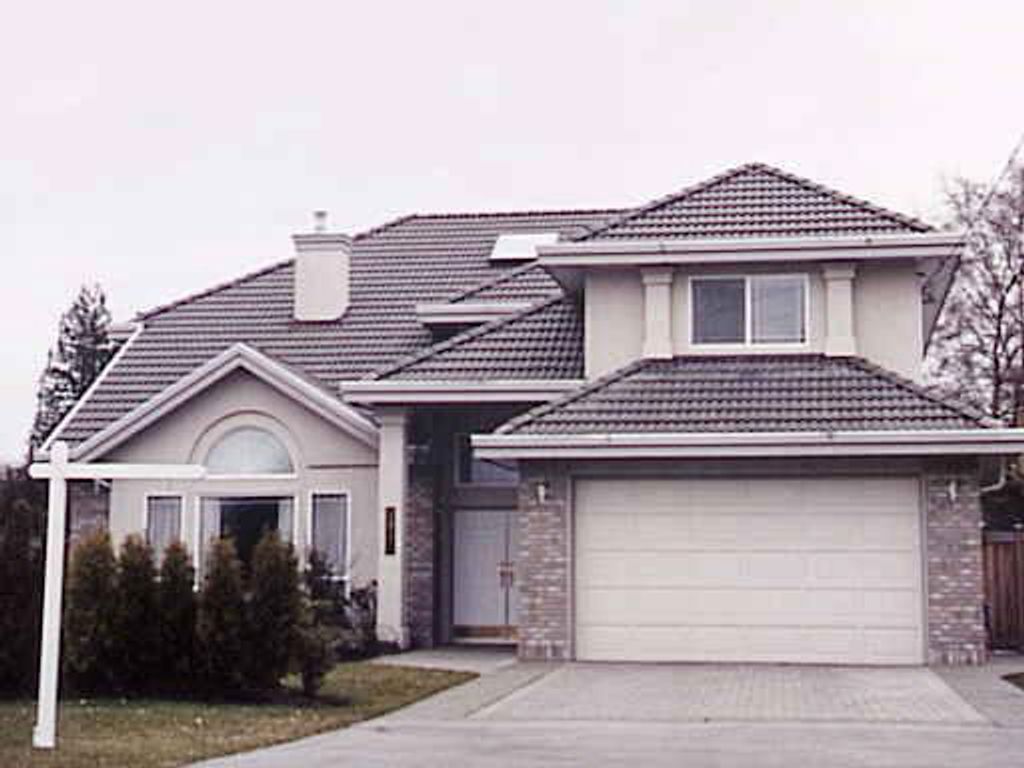 listing image 1100399800994350394
