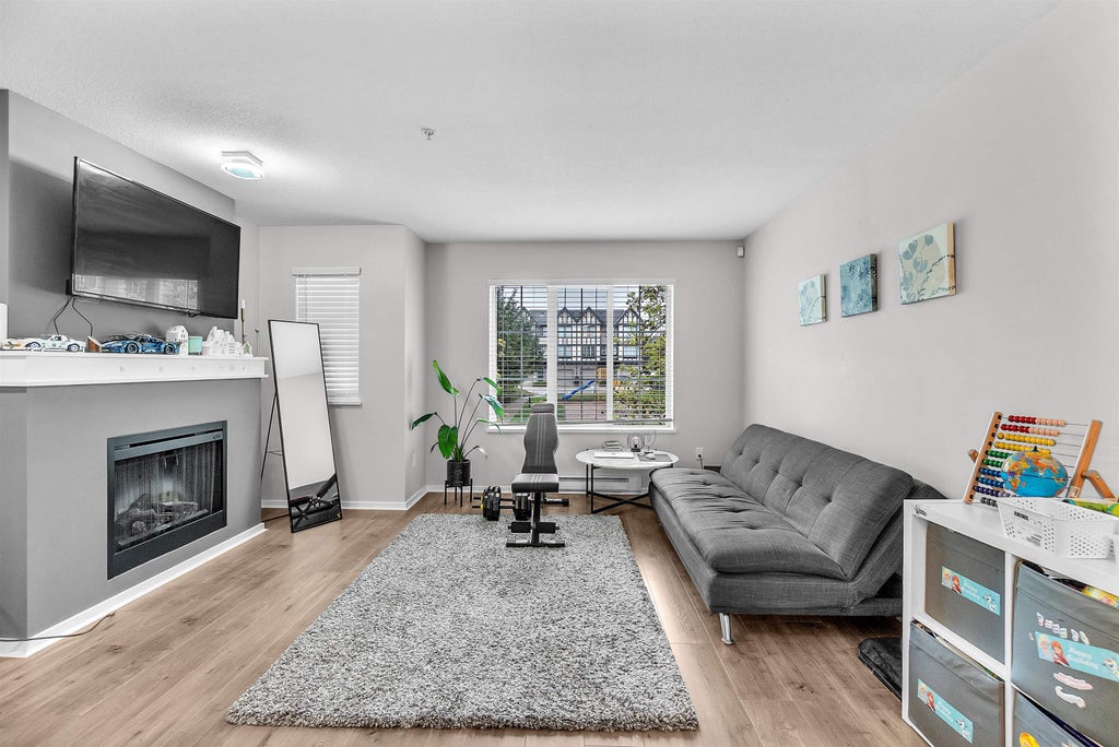 Photo of 20875 80 Avenue #150, Langley, BC V2Y 0B2 (MLS # R3143148)