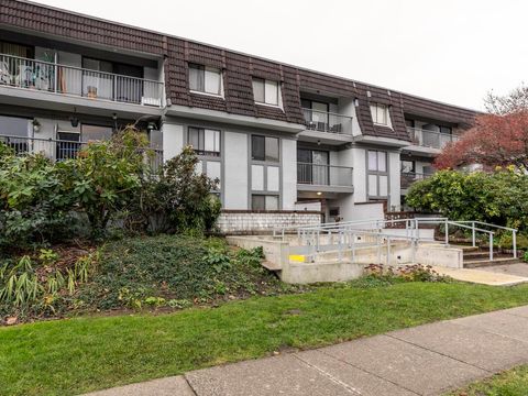 275 W 2nd Street 208 North Vancouver BC V7M 1C9
