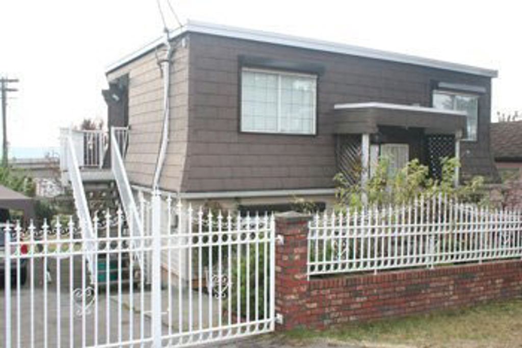 listing image 1102320956435774886