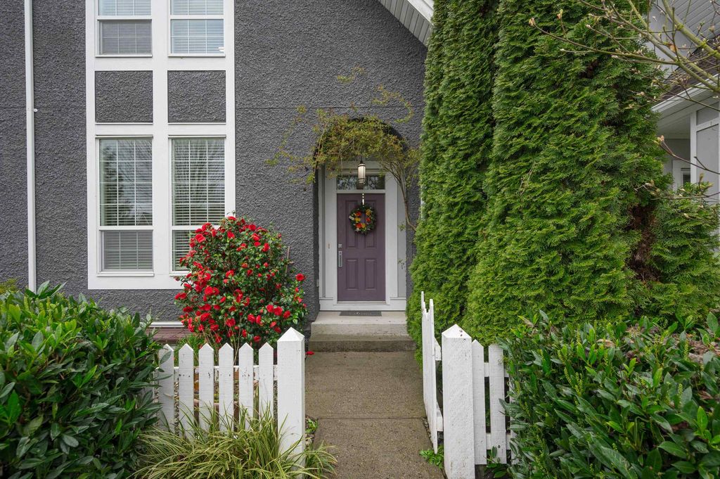 Photo of 21008 80 Avenue, Langley, BC V2Y 0H6 (MLS # R3110031)